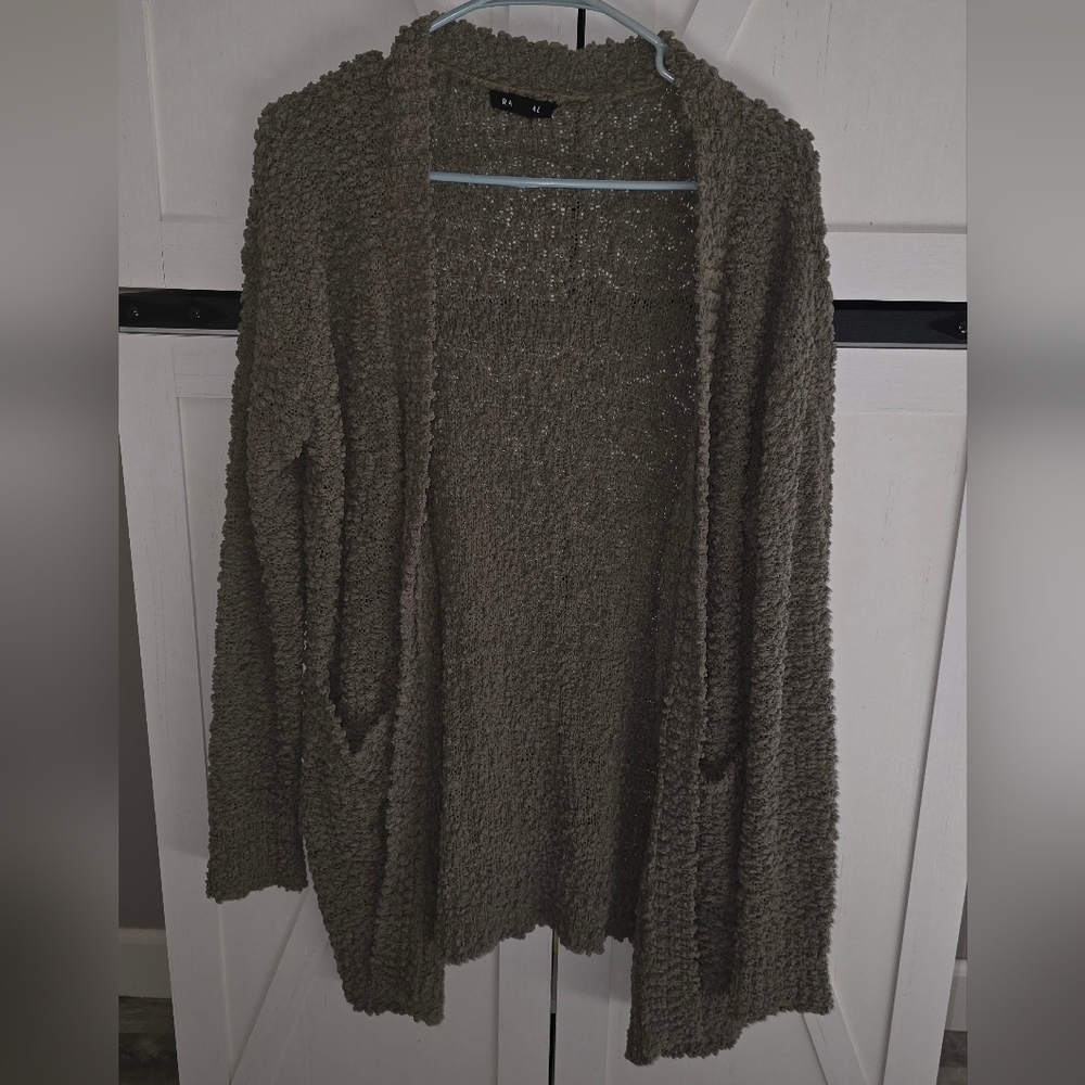Rachel Textured Knit Cardigan - Olive